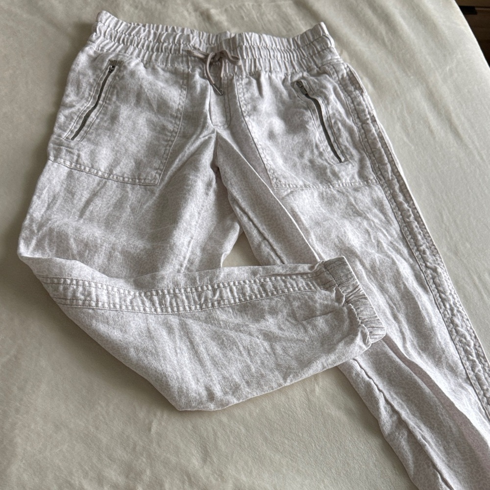 Athleta Light Printed Pants